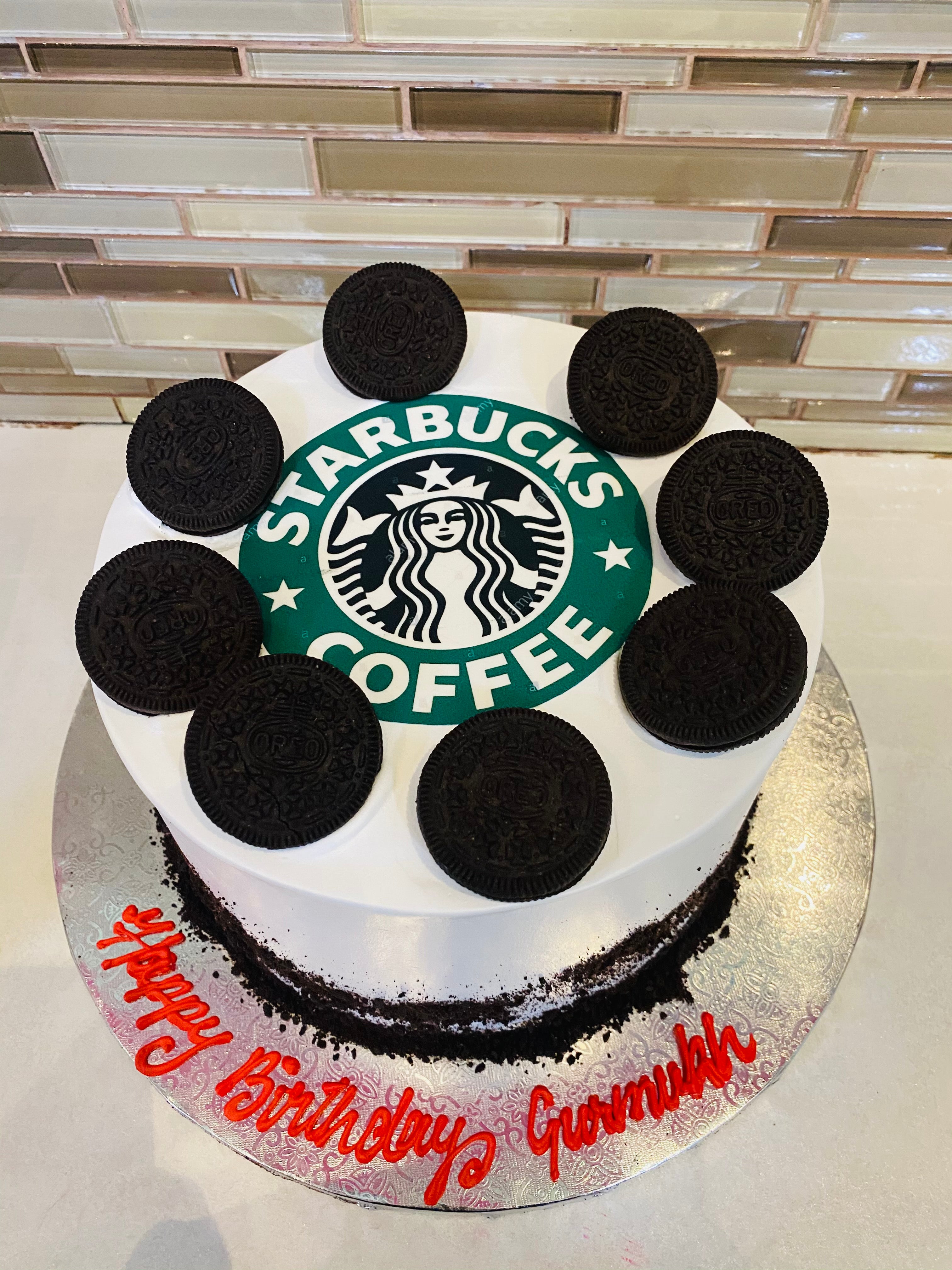 Whole Cake + Starbucks Frappuccino - JUNANDUS