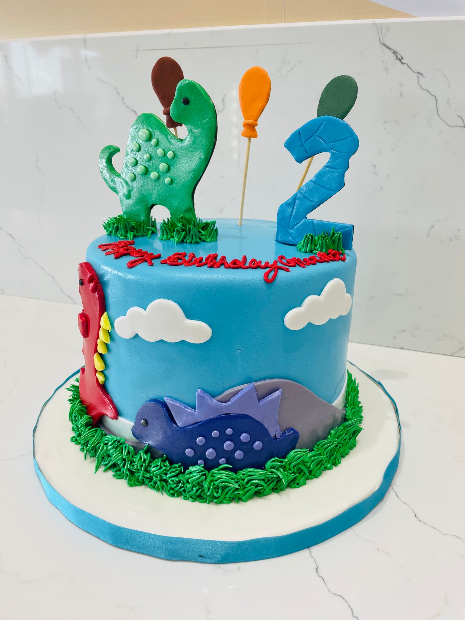 DAMON DINOSAUR FONDANT CAKE - Rashmi's Bakery